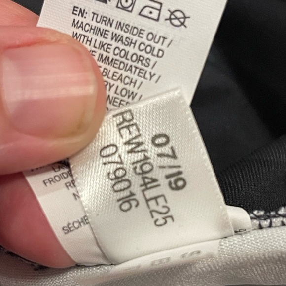 Reebok green camo leggings - Picture 5 of 9